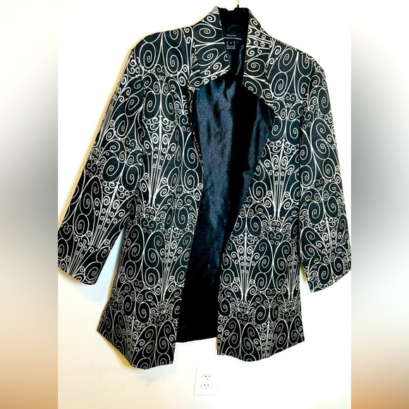 Metropolitan Museum of Art Knee Length Scrollwork Evening Jacket Size L - Picture 1 of 8